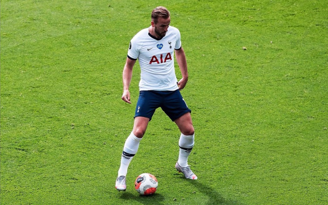 西蒙尼的奋 西蒙尼的奋